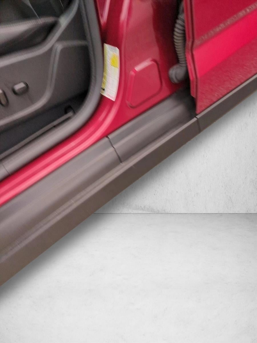 2017 Ford C-Max Energi Titanium FWD