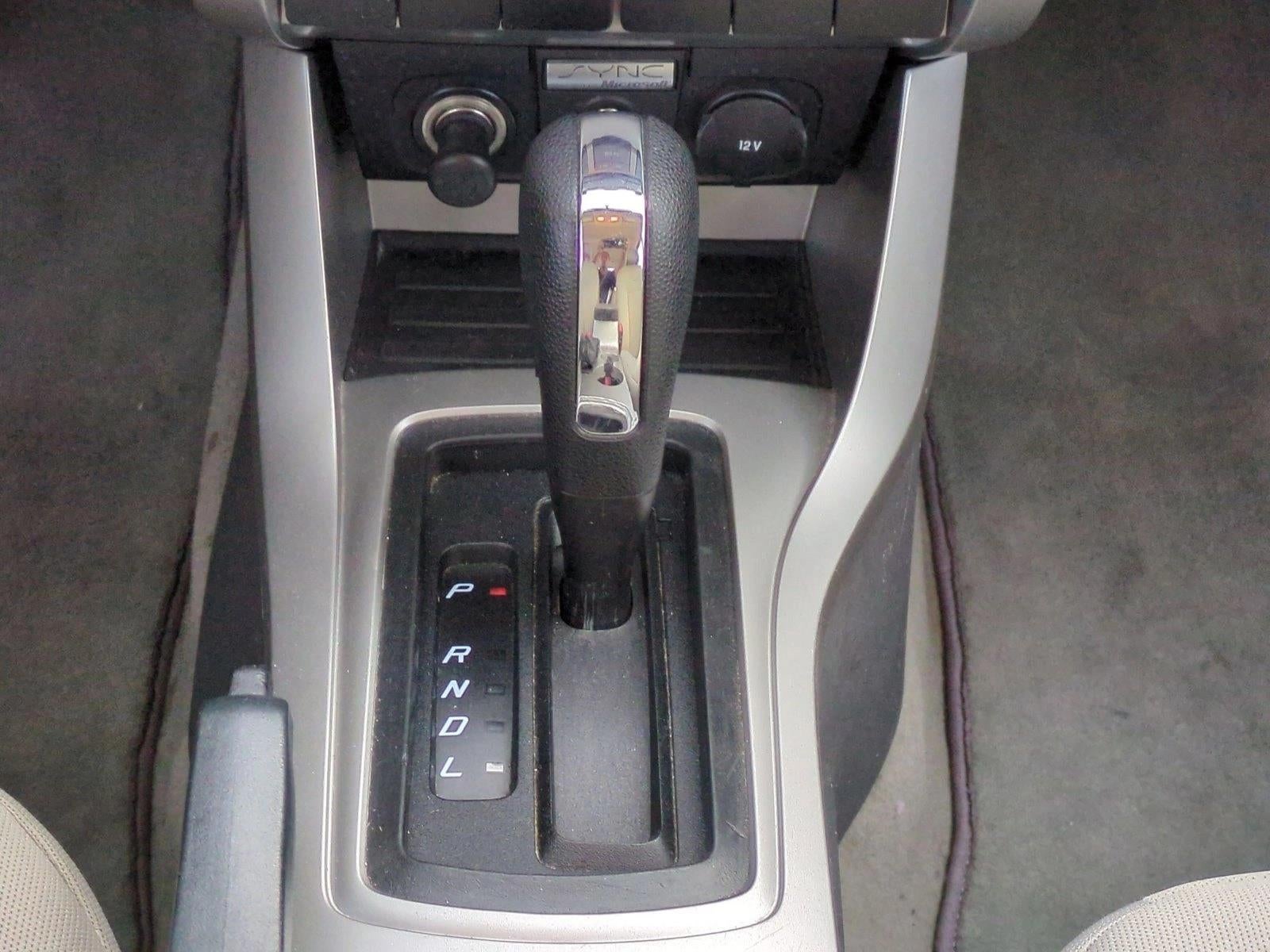 2009 Ford Focus 4dr Sdn SES