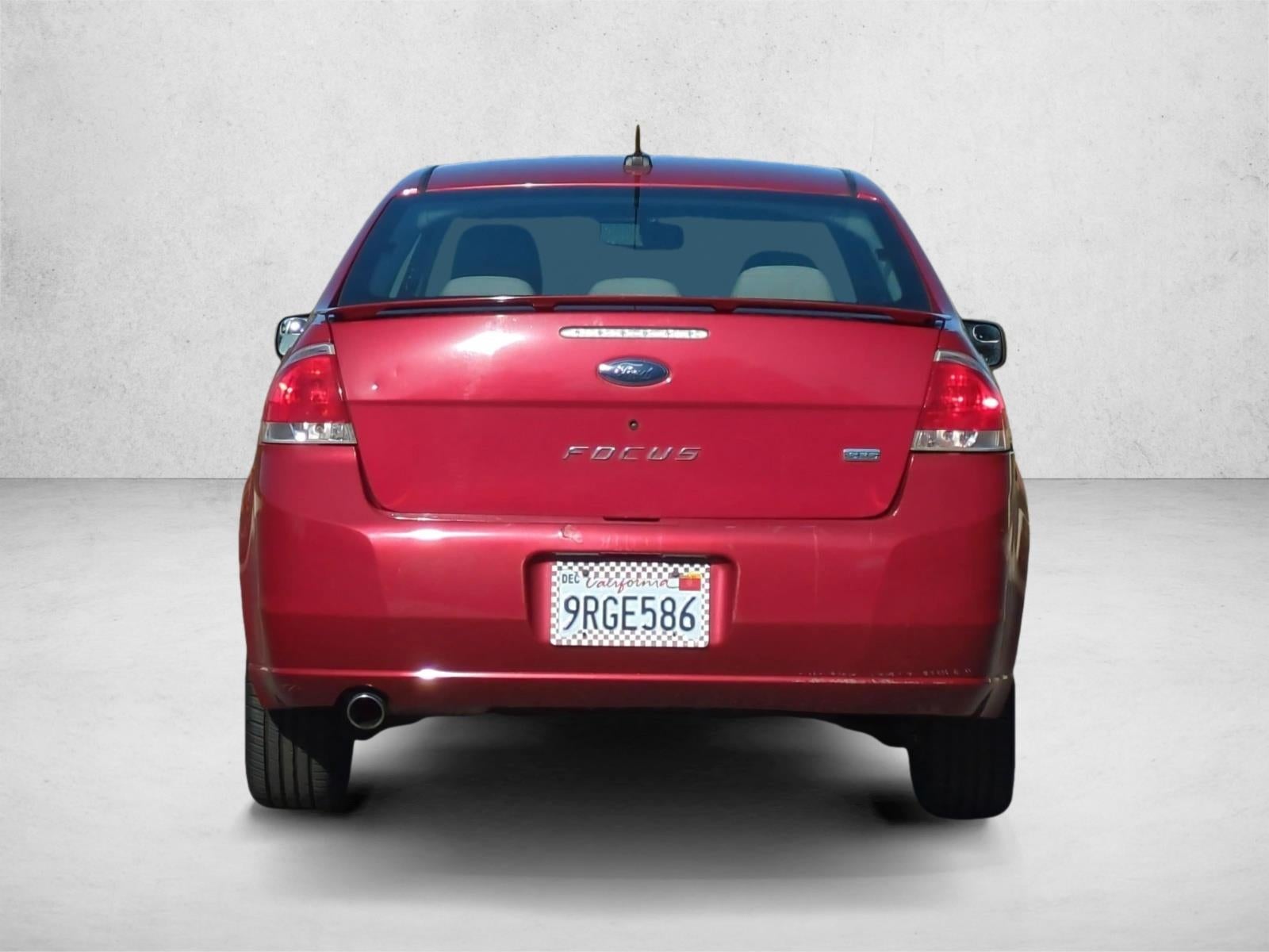 2009 Ford Focus 4dr Sdn SES