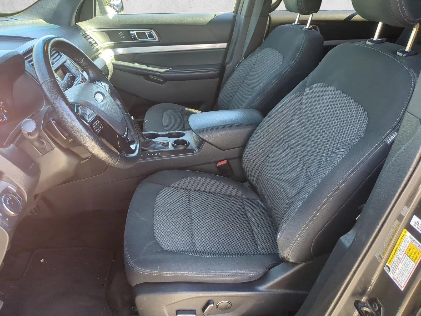 2017 Ford Explorer XLT FWD