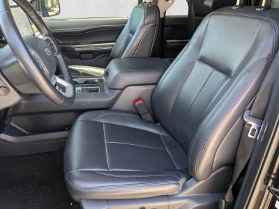 2022 Ford Expedition Max XLT 4x2