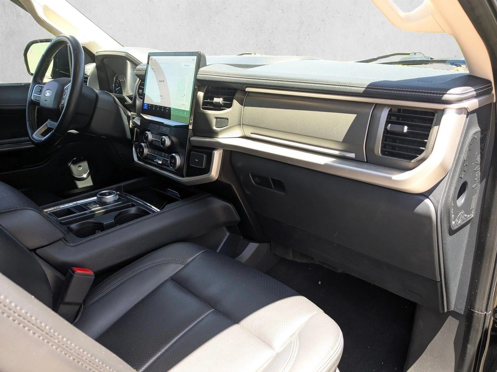 2022 Ford Expedition Max XLT 4x2