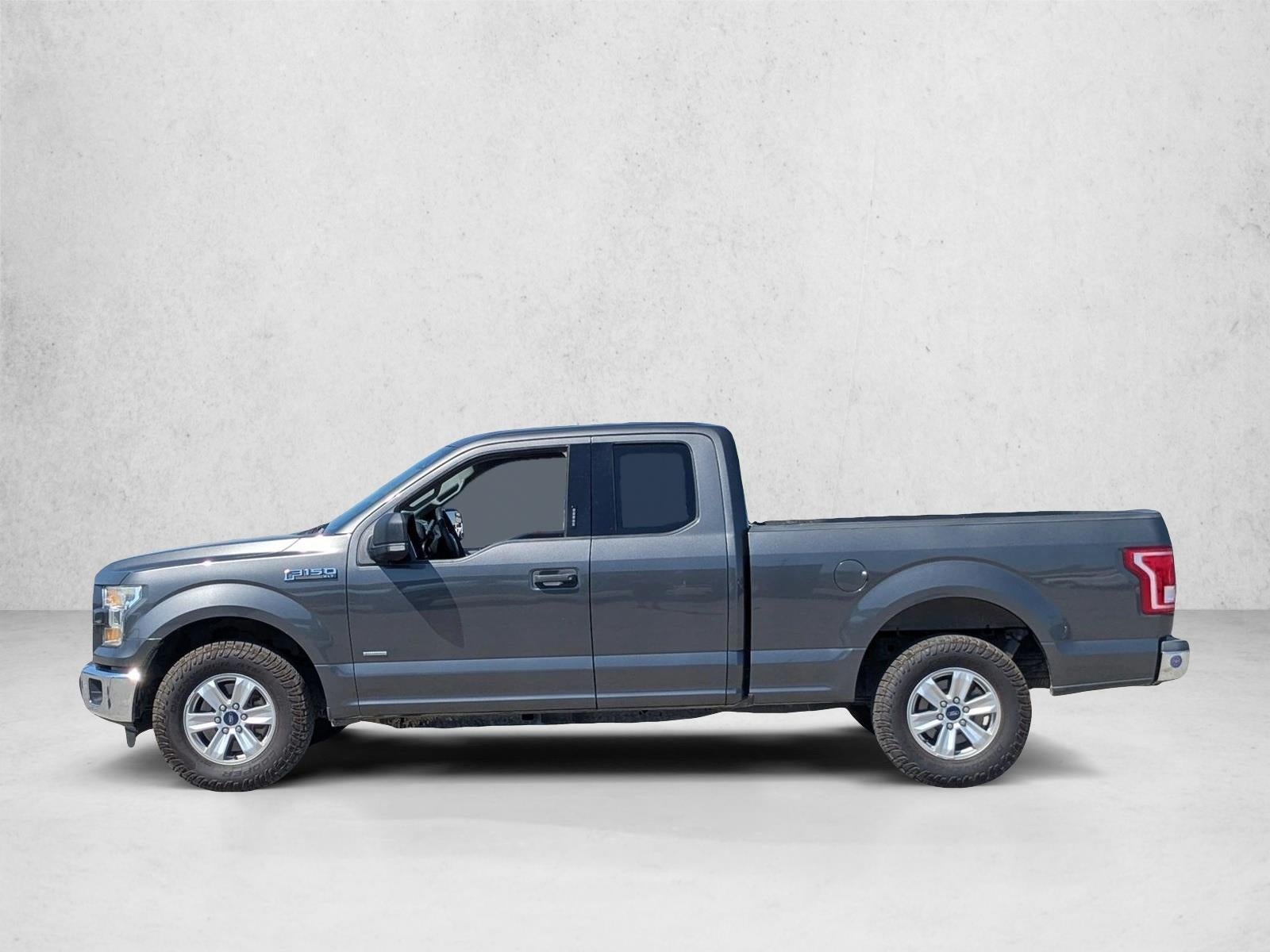 2016 Ford F-150 2WD SuperCab 6-1/2 Ft Box XLT