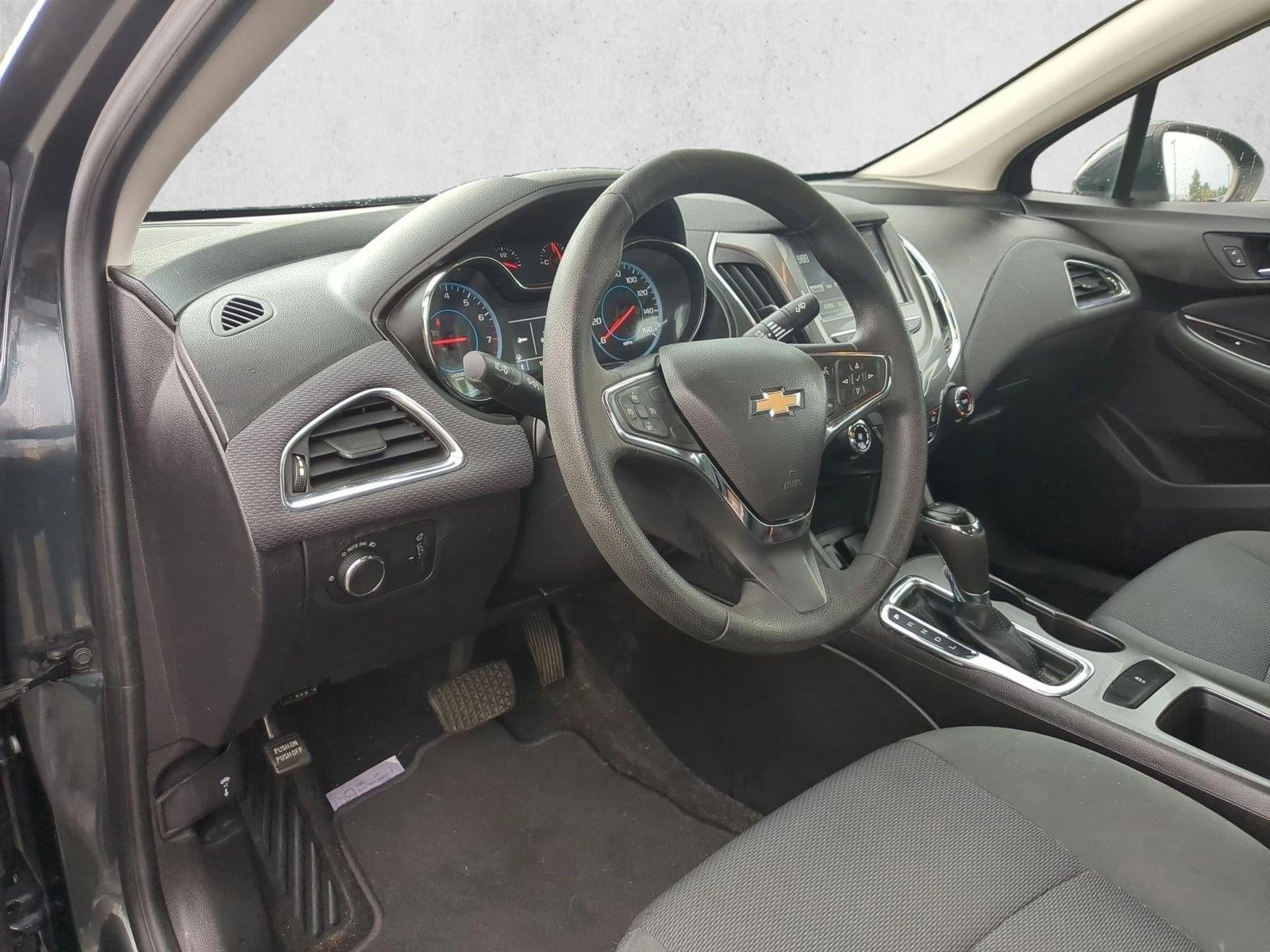 2017 Chevrolet Cruze Sedan LT (Automatic)