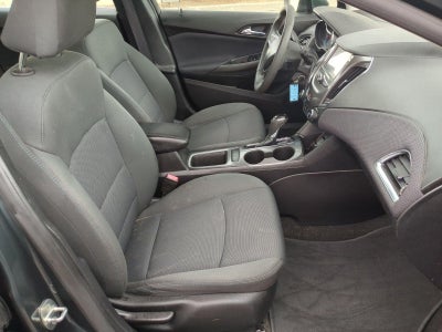 2017 Chevrolet Cruze Sedan LT (Automatic)