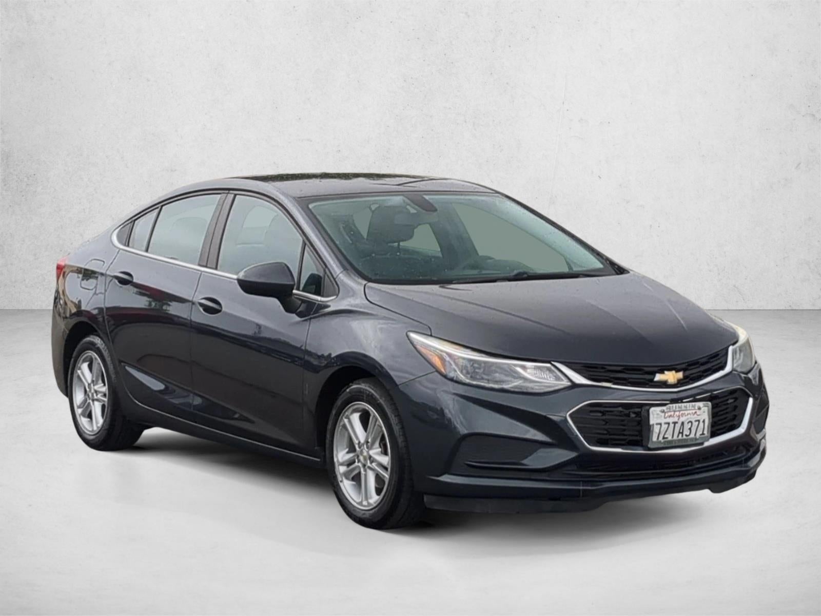 2017 Chevrolet Cruze Sedan LT (Automatic)