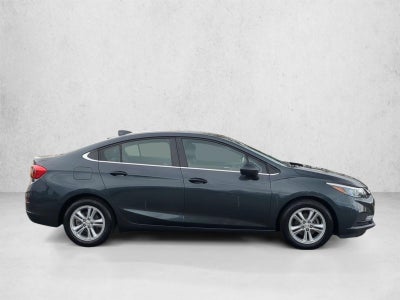 2017 Chevrolet Cruze Sedan LT (Automatic)