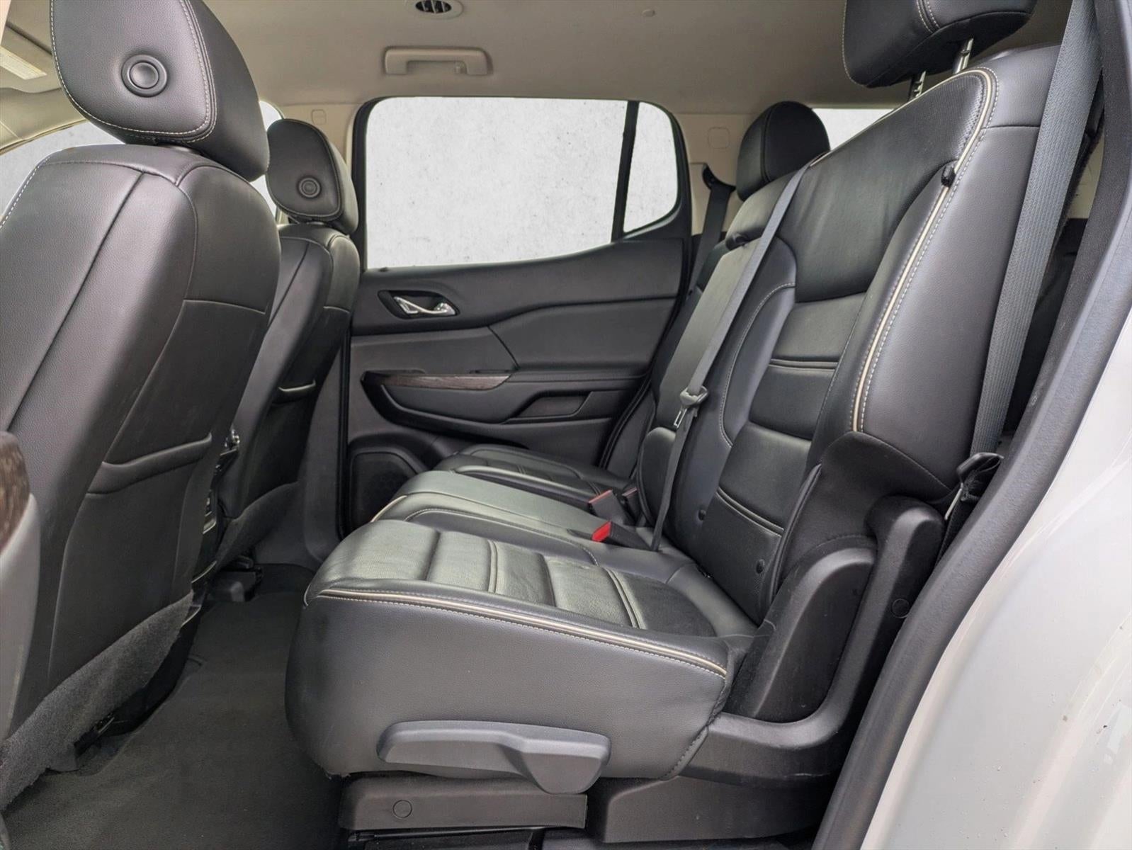 2023 GMC Acadia FWD Denali