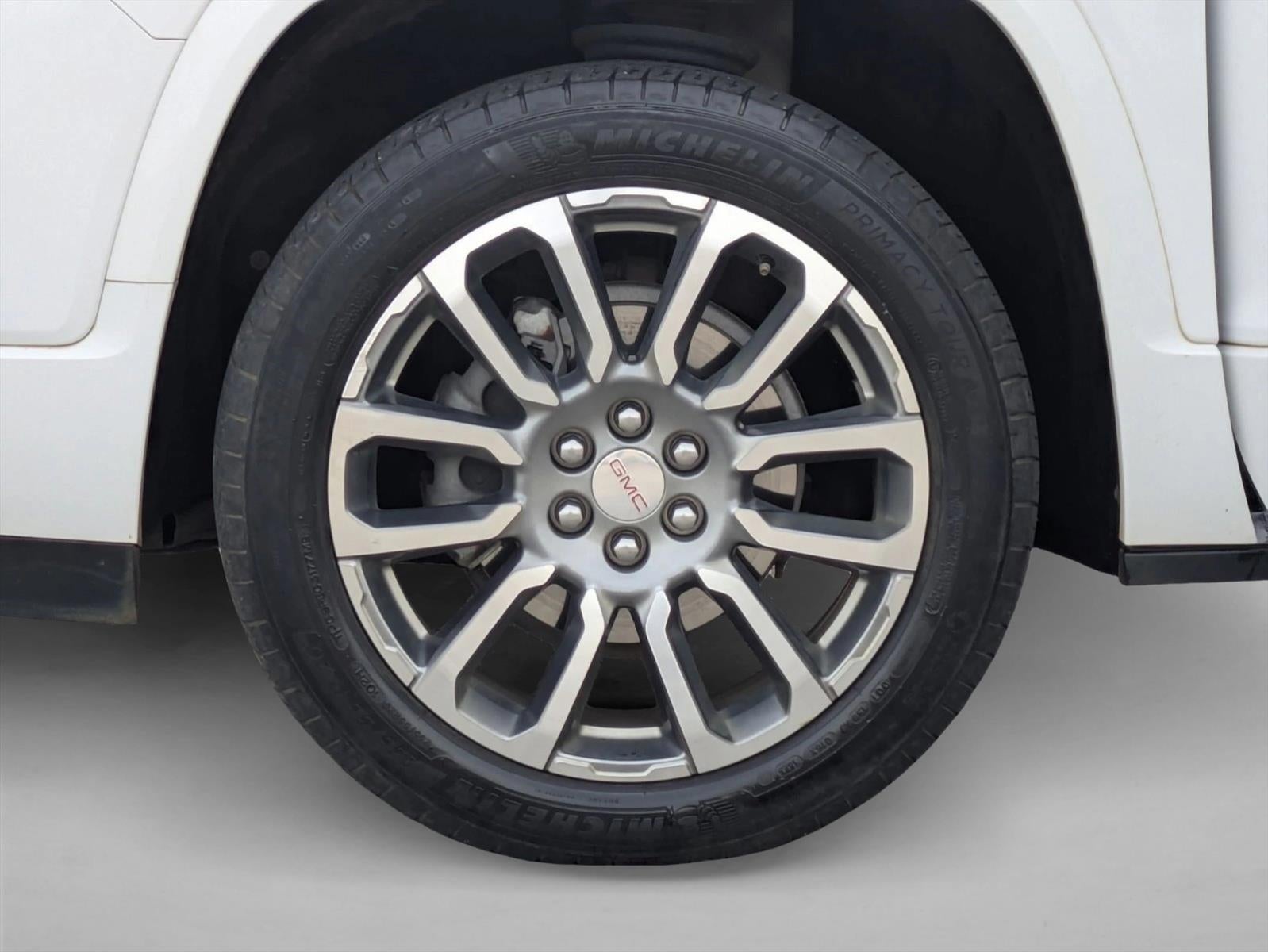 2023 GMC Acadia FWD Denali