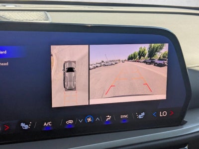 2024 Chevrolet Traverse LT w/1LT