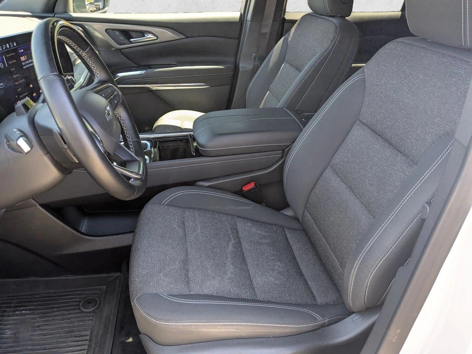 2024 Chevrolet Traverse LT w/1LT