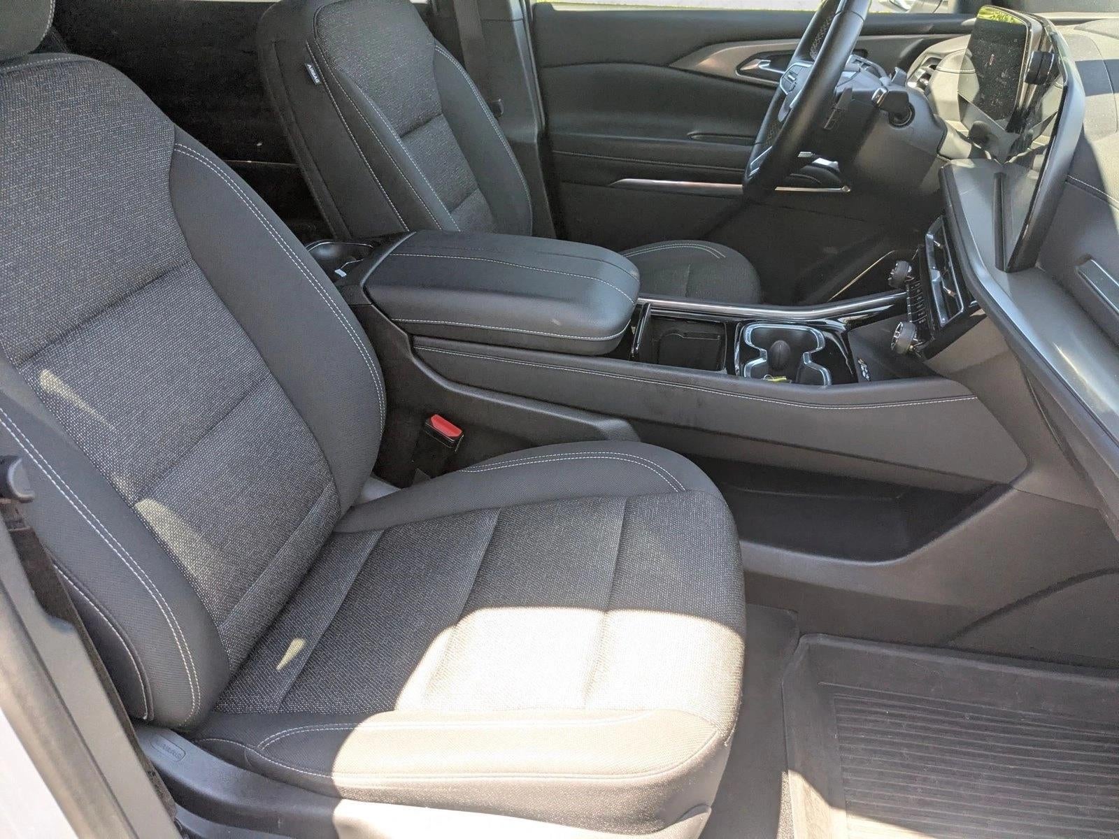 2024 Chevrolet Traverse LT w/1LT