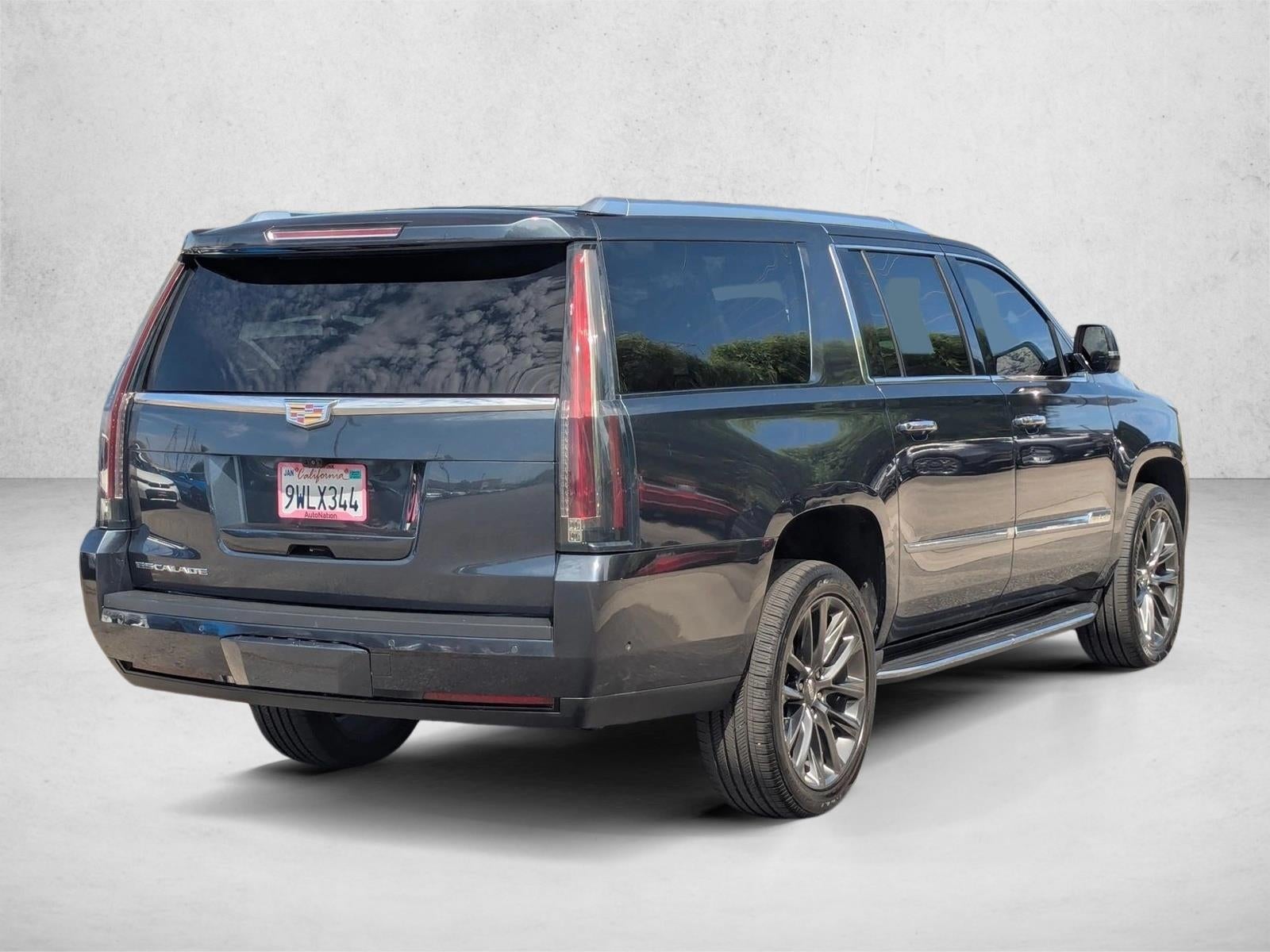 2020 Cadillac Escalade ESV RWD Luxury