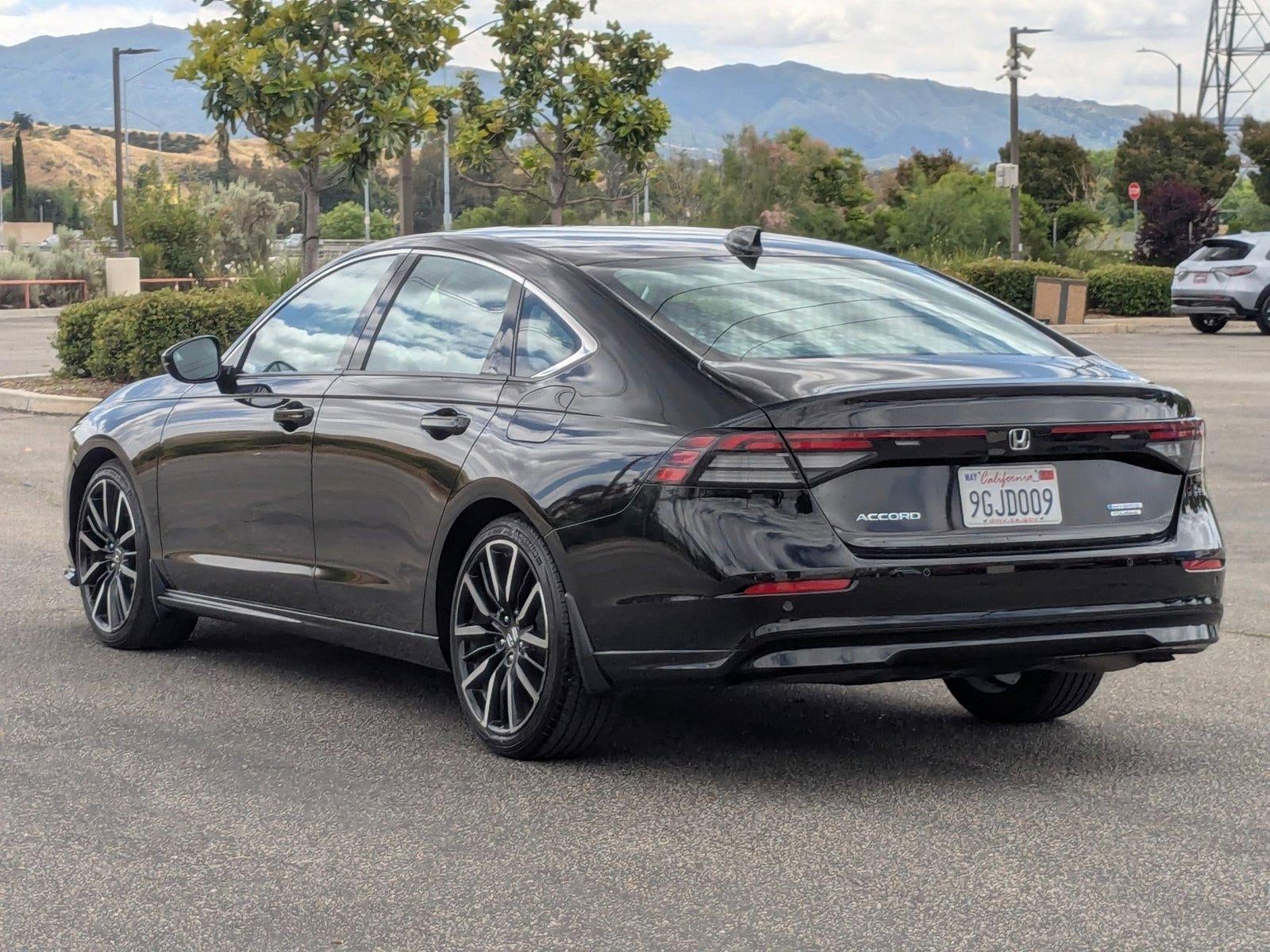 2023 Honda Accord Hybrid Touring Sedan