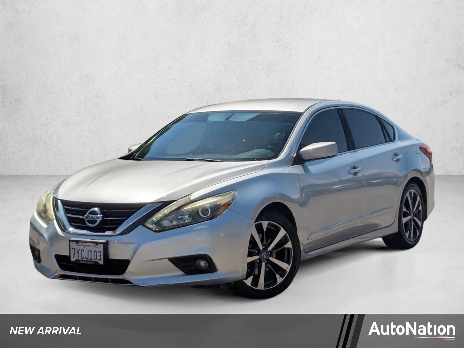 2016 Nissan Altima 4dr Sdn I4 2.5 SR