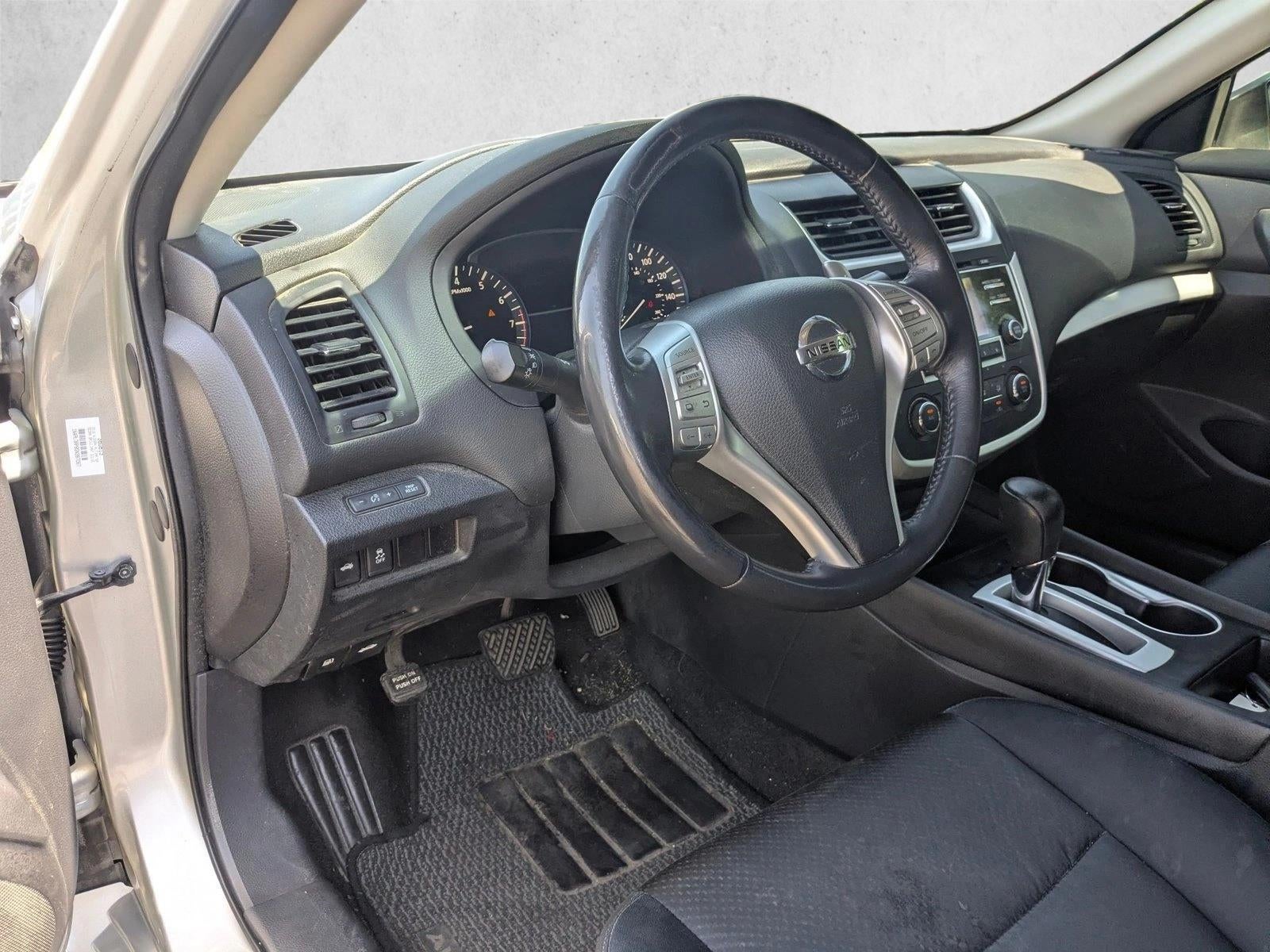 2016 Nissan Altima 4dr Sdn I4 2.5 SR