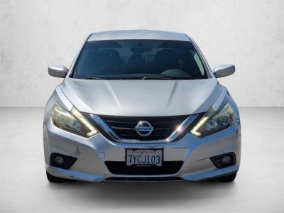 2016 Nissan Altima 4dr Sdn I4 2.5 SR