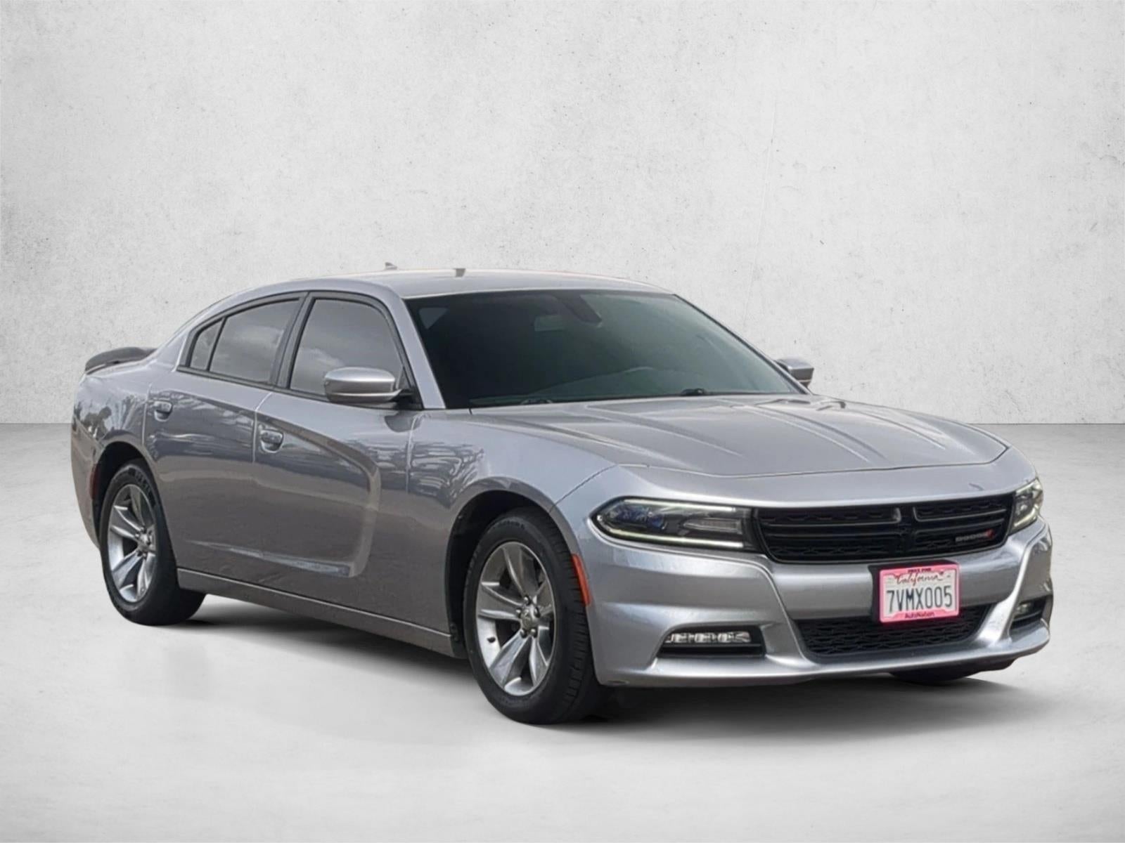 2017 Dodge Charger SXT RWD
