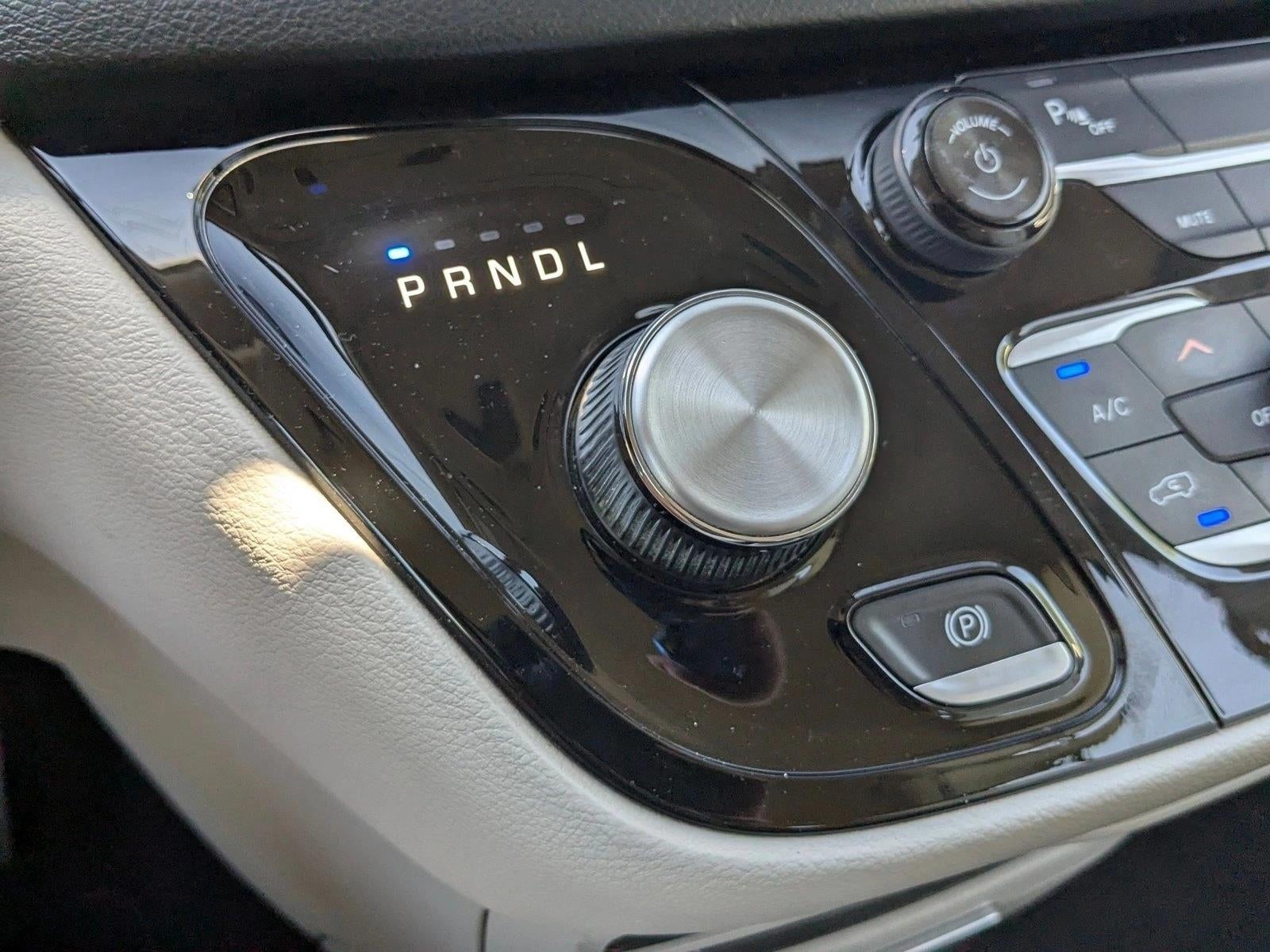 2018 Chrysler Pacifica L FWD