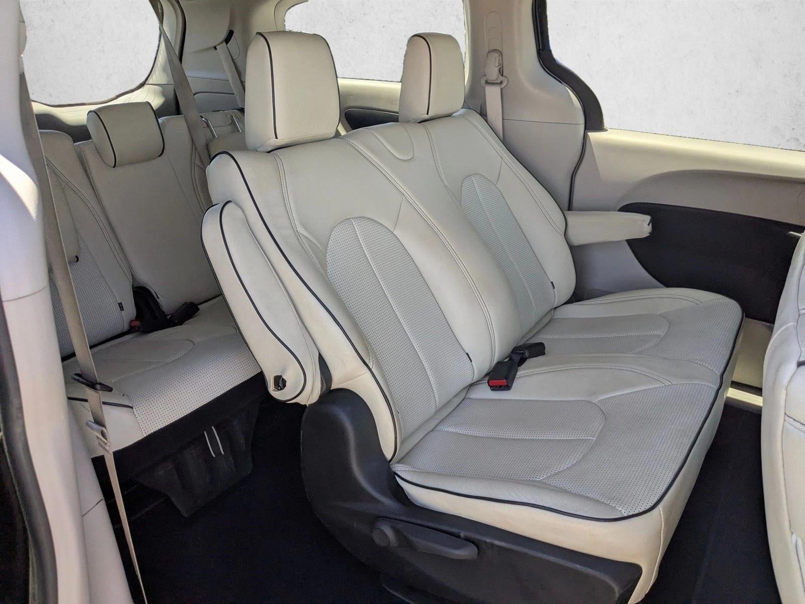 2018 Chrysler Pacifica L FWD