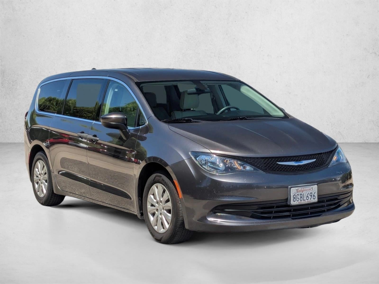 2018 Chrysler Pacifica L FWD