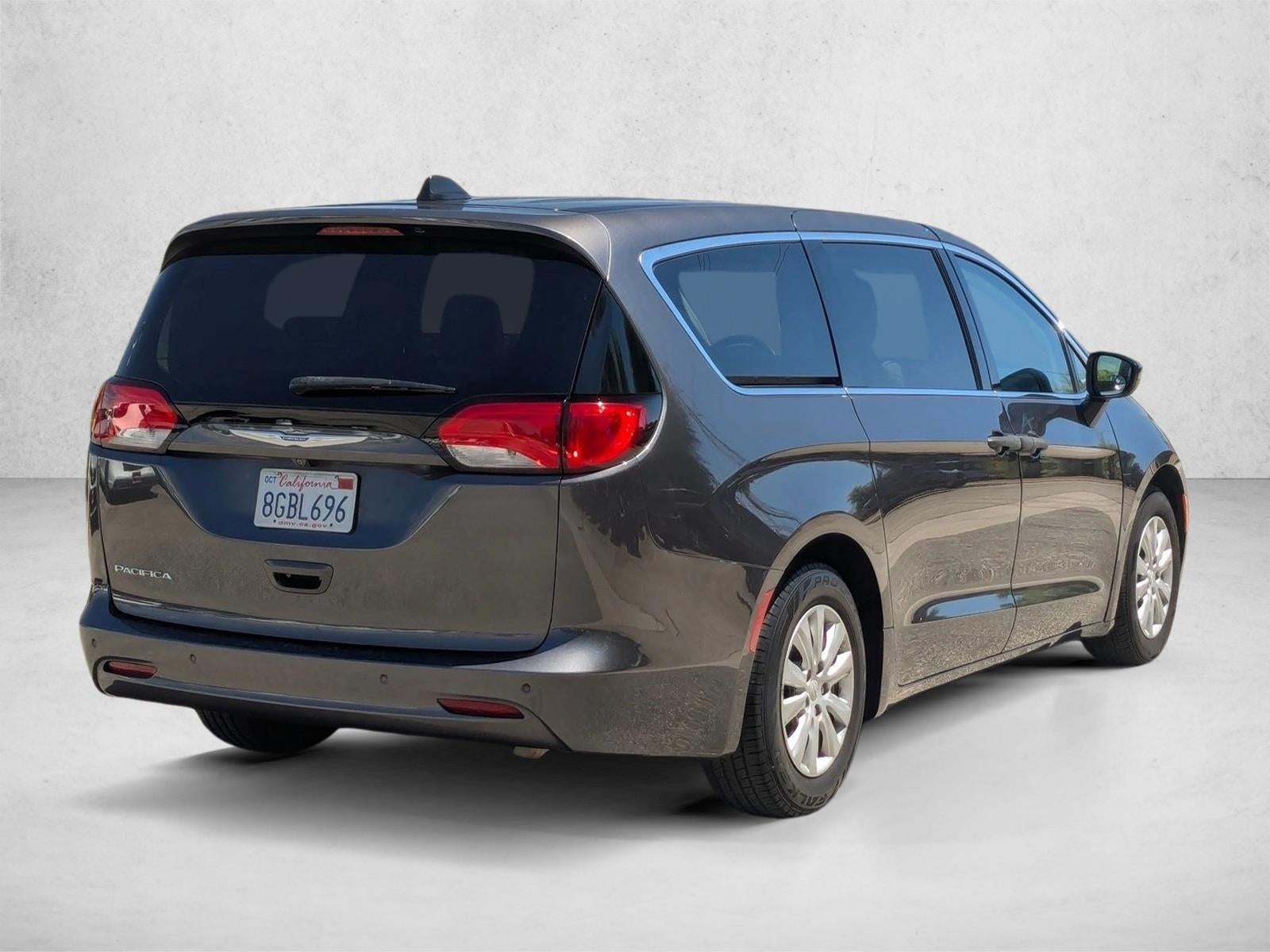 2018 Chrysler Pacifica L FWD