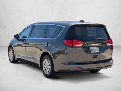 2018 Chrysler Pacifica L FWD