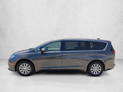 2018 Chrysler Pacifica L FWD