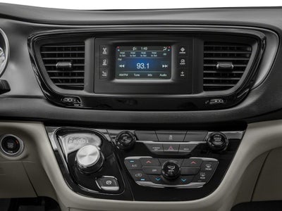 2018 Chrysler Pacifica L FWD