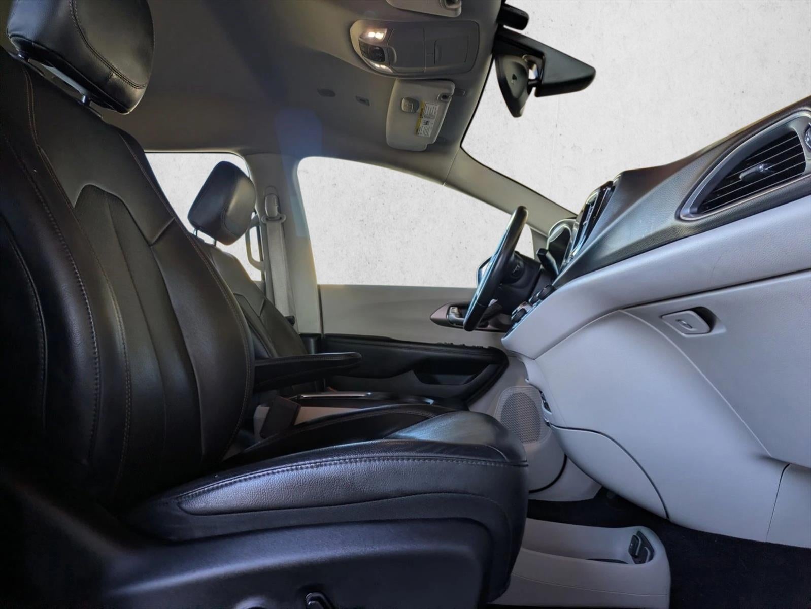 2018 Chrysler Pacifica Touring L Plus FWD