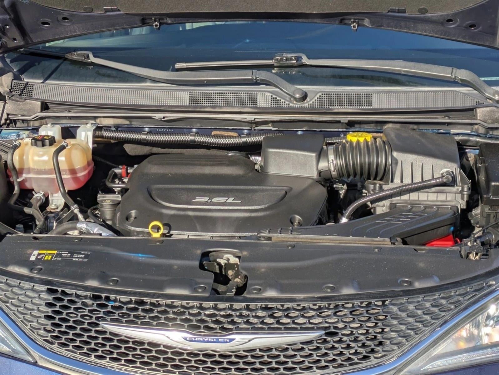 2018 Chrysler Pacifica Touring L Plus FWD