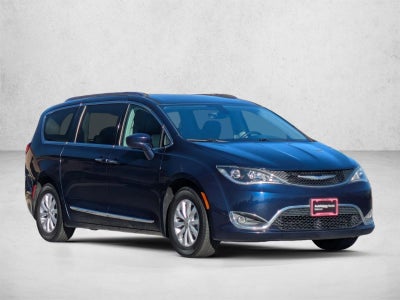 2018 Chrysler Pacifica Touring L Plus FWD