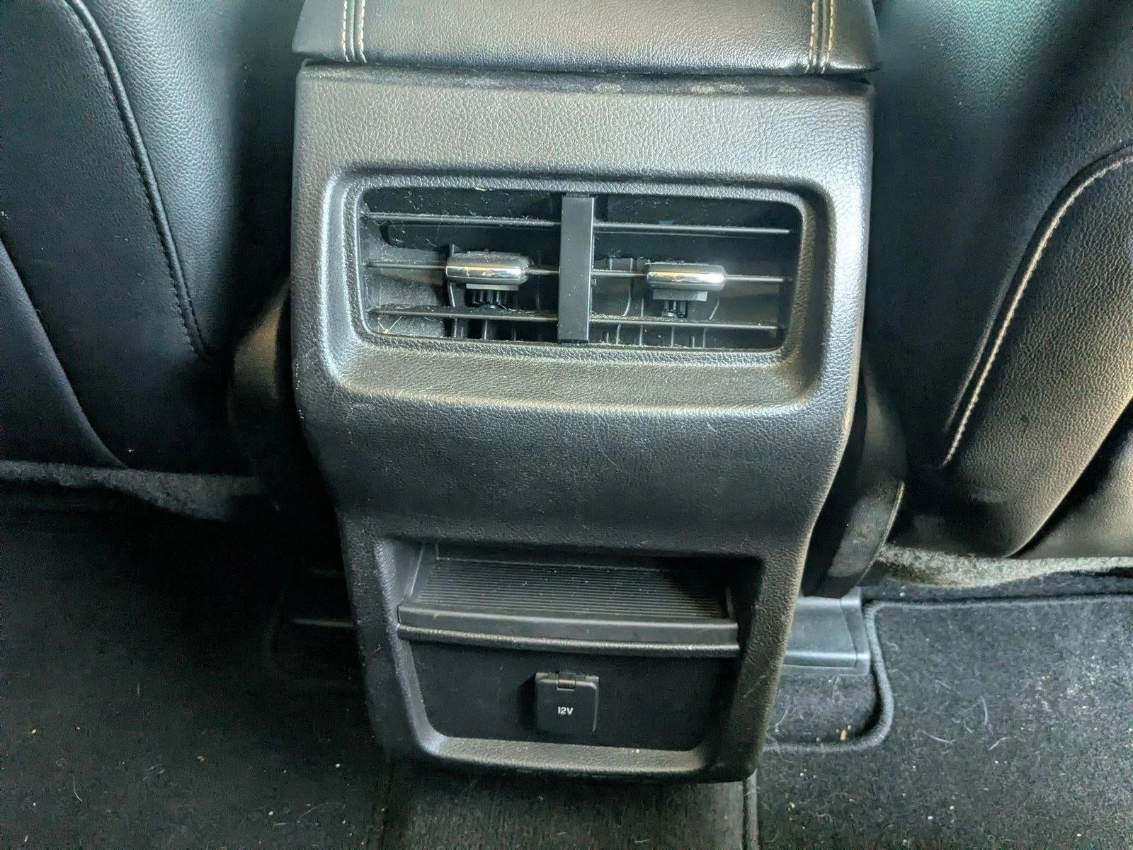 2018 Ford Edge Titanium FWD
