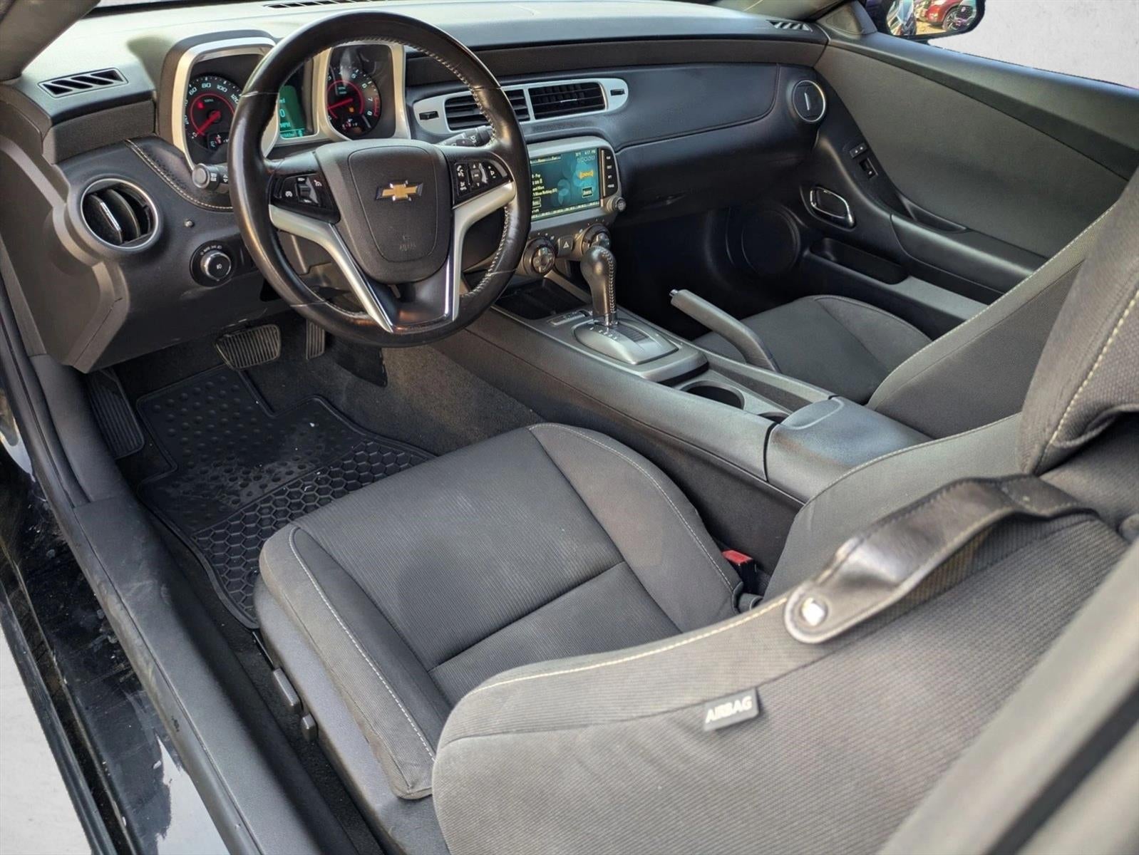 2015 Chevrolet Camaro 2dr Cpe LT w/1LT