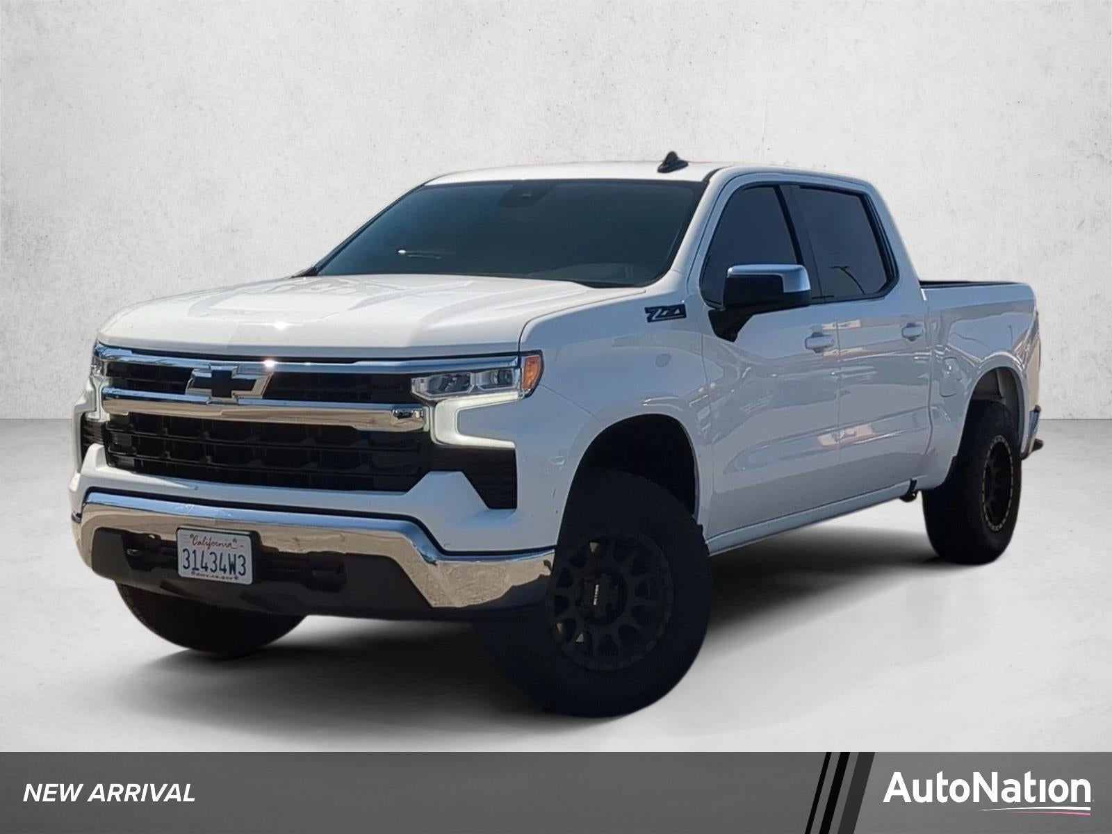 2024 Chevrolet Silverado 1500 Crew Cab Short Box 4-Wheel Drive LT 1LT