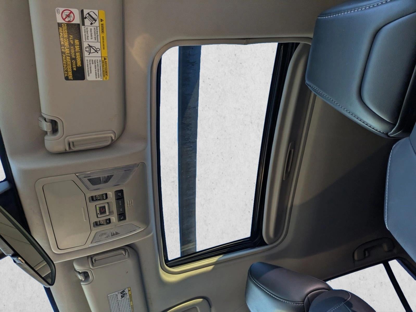 2022 Toyota RAV4 XLE Premium FWD (Natl)