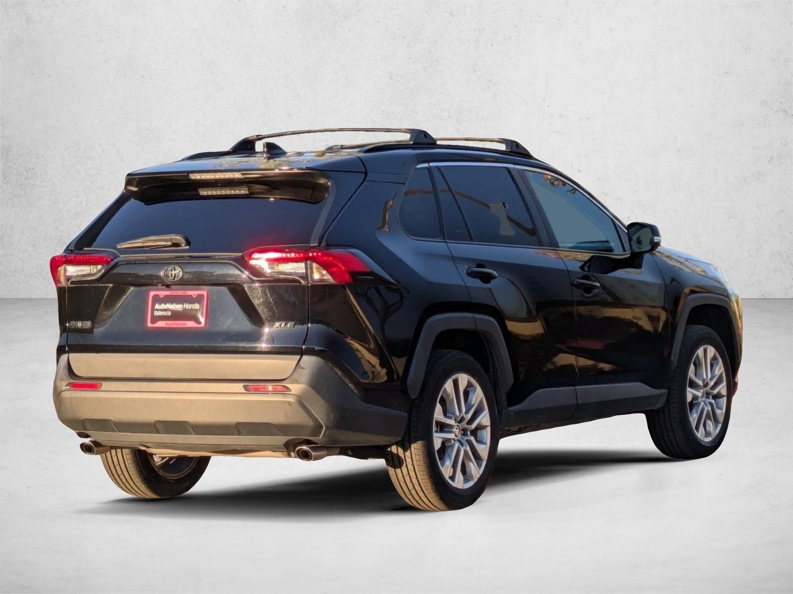 2022 Toyota RAV4 XLE Premium FWD (Natl)