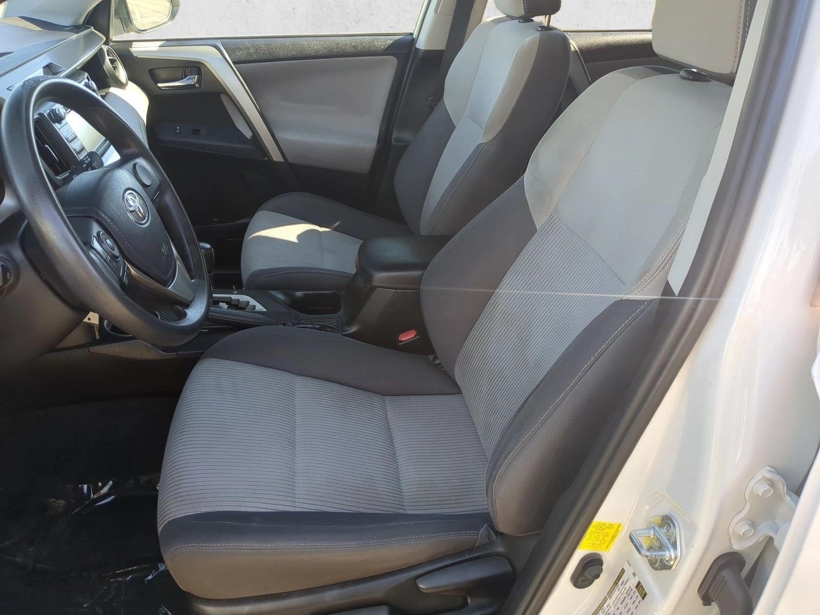 2014 Toyota RAV4 FWD 4dr XLE (Natl)
