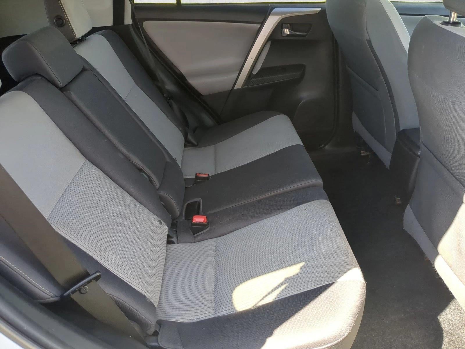 2014 Toyota RAV4 FWD 4dr XLE (Natl)