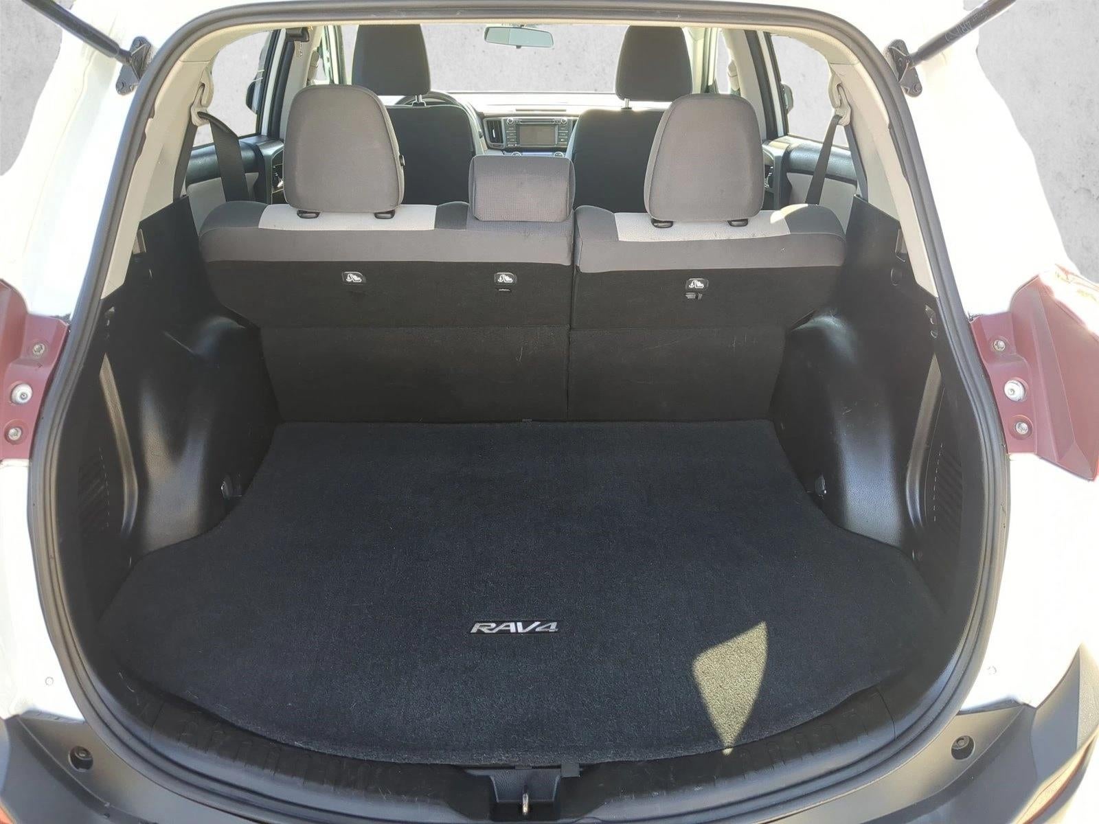 2014 Toyota RAV4 FWD 4dr XLE (Natl)
