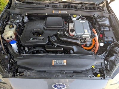 2018 Ford Fusion Hybrid SE FWD