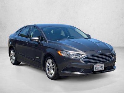 2018 Ford Fusion Hybrid SE FWD
