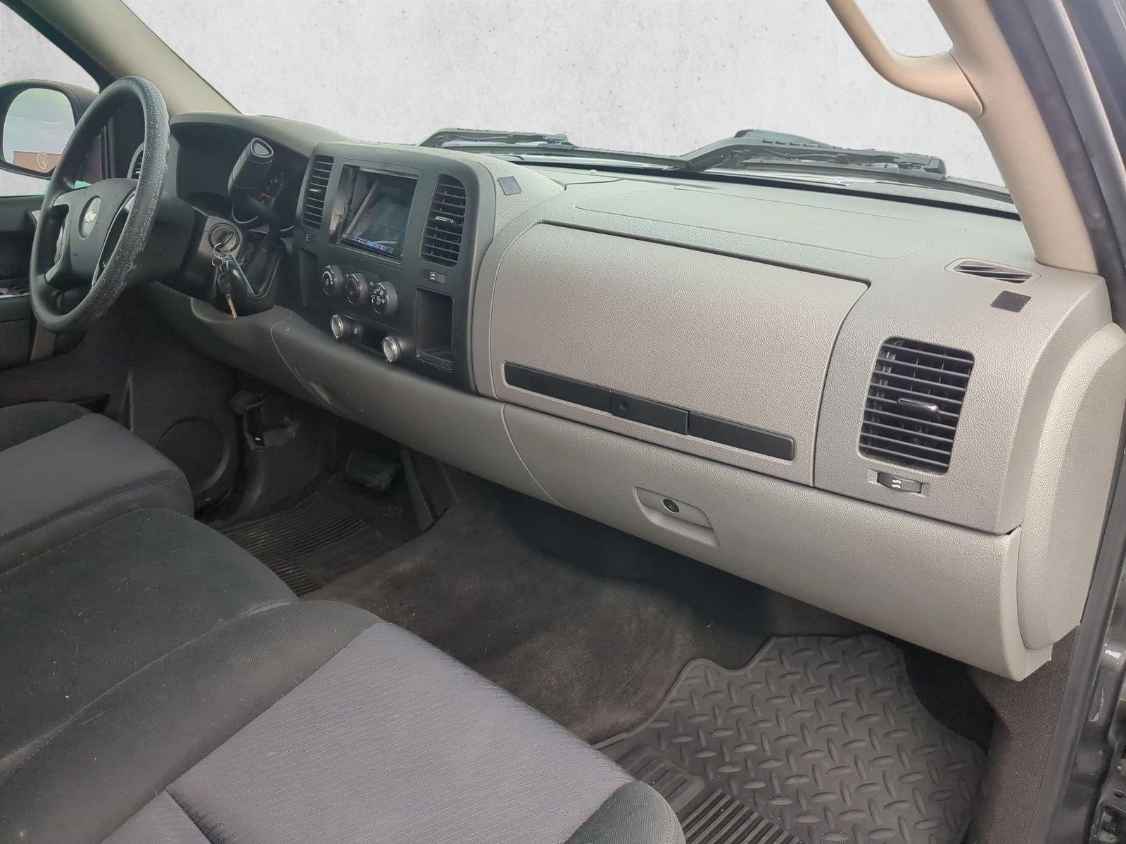 2010 Chevrolet Silverado 1500 Crew Cab Short Box 2-Wheel Drive LS