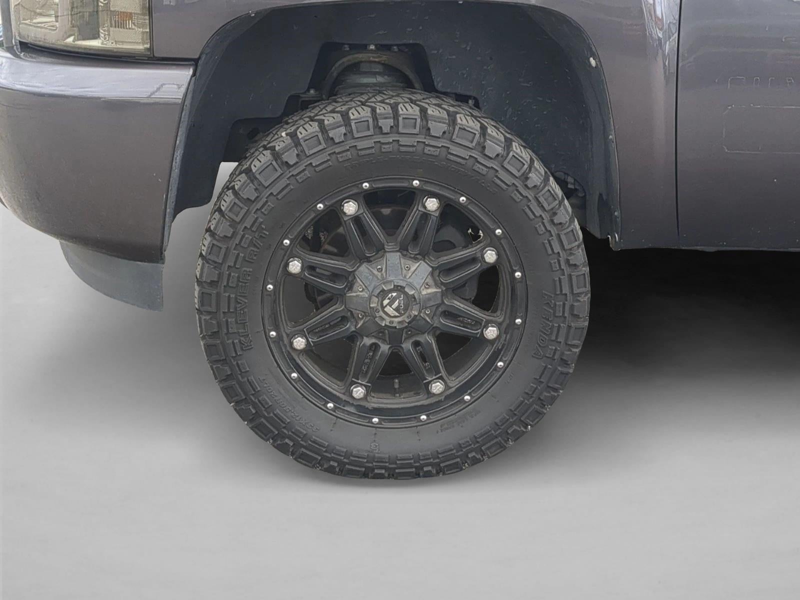 2010 Chevrolet Silverado 1500 Crew Cab Short Box 2-Wheel Drive LS