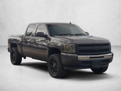 2010 Chevrolet Silverado 1500 Crew Cab Short Box 2-Wheel Drive LS
