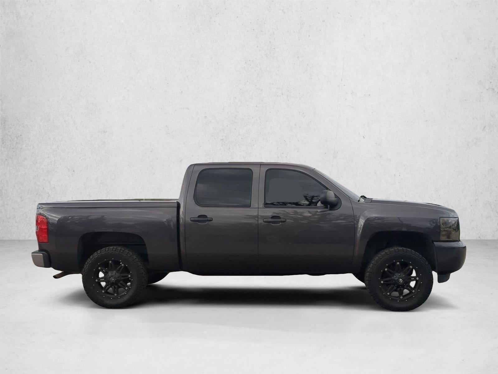 2010 Chevrolet Silverado 1500 Crew Cab Short Box 2-Wheel Drive LS