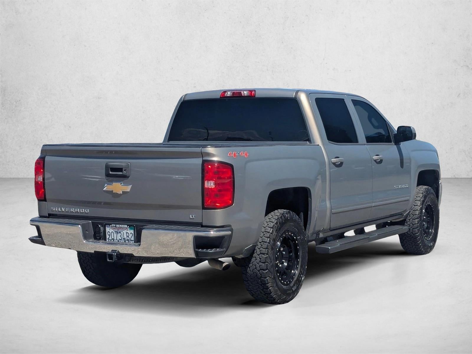 2017 Chevrolet Silverado 1500 Crew Cab Short Box 4-Wheel Drive LT