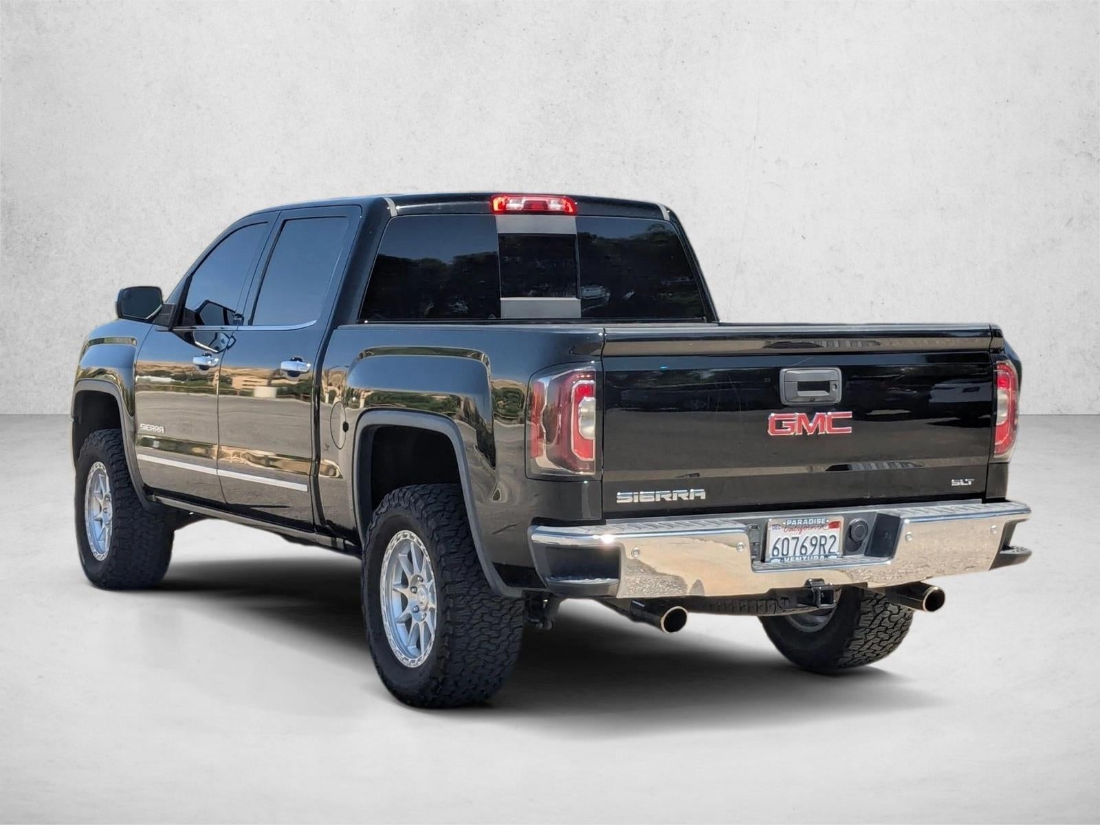 2018 GMC Sierra 1500 Crew Cab Short Box 2-Wheel Drive SLT