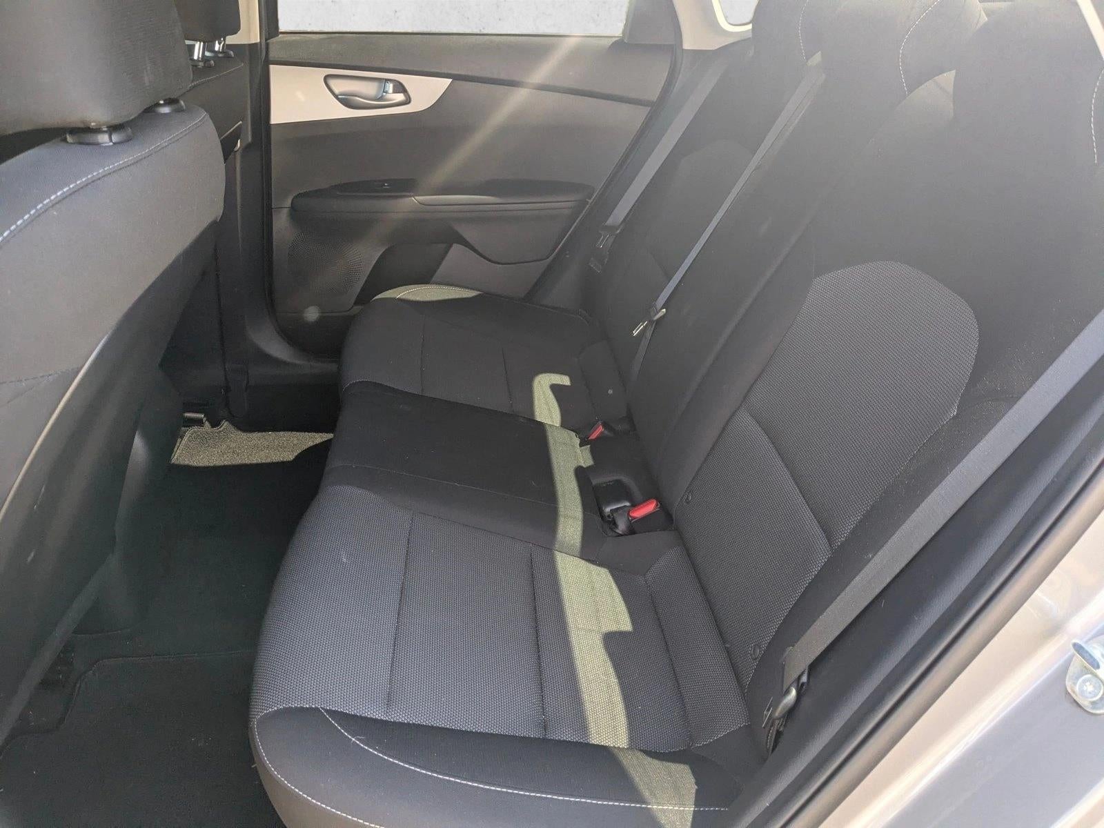 2024 Kia Forte LXS IVT