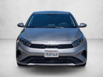 2024 Kia Forte LXS IVT